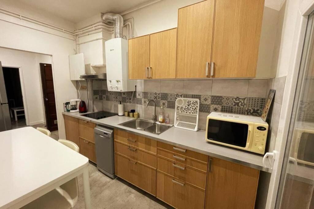 Label Etape - 2Min Gare - Wifi - Terrasse Apartment Marseille Ngoại thất bức ảnh