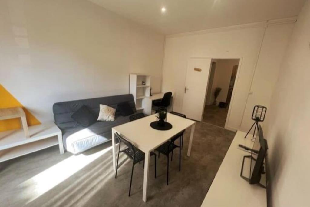 Label Etape - 2Min Gare - Wifi - Terrasse Apartment Marseille Ngoại thất bức ảnh